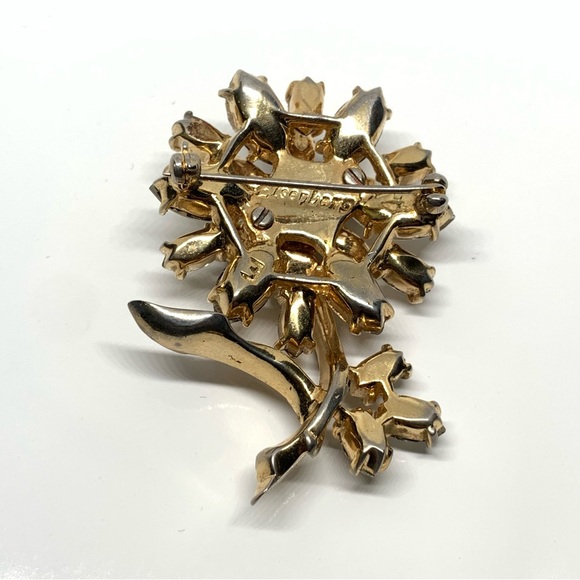 Vintage Original Eisenberg Goldtone Clear Rhinestone Flower Brooch - Picture 4 of 6